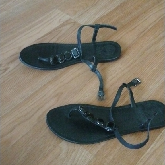 Sandals - Picture 3 of 3